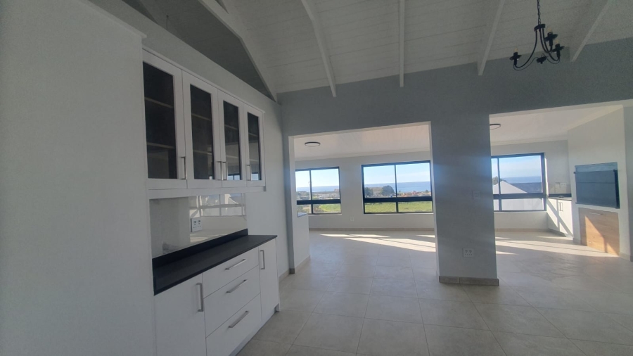 4 Bedroom Property for Sale in Da Gama Bay Western Cape